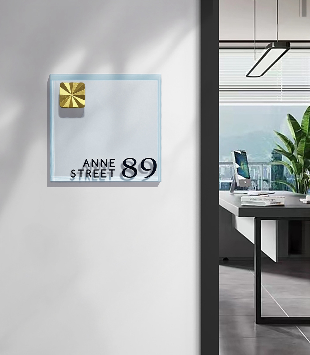 F010